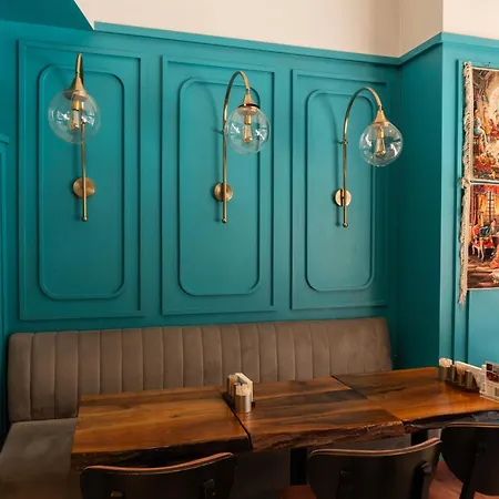 Royal Galata 3*