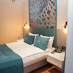 Royal Galata Szálloda 3*