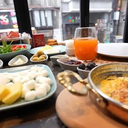 Royal Galata 호텔 3*